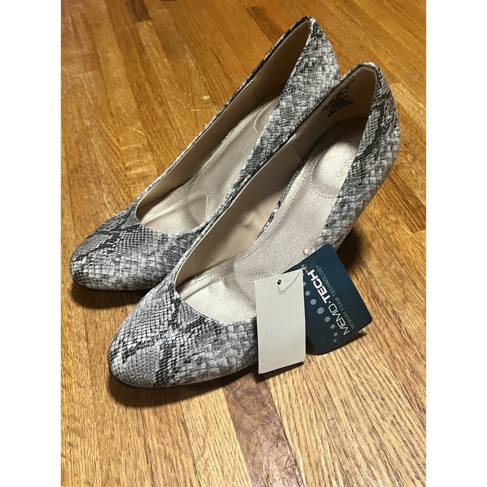NWT Jaclyn Smith Women's‎ Size 8.5 - 40735 Maack Sake Stiletto Heels Shoes